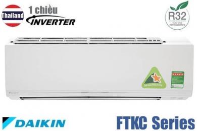 Điều hòa Daikin 1 chiều inverter FTKC71UVMV 24000BTU